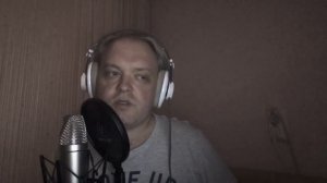 Человек говно.
