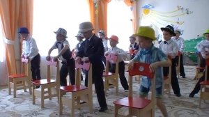 Танец мальчиков на 8 Марта - Детский сад "Поляночка"