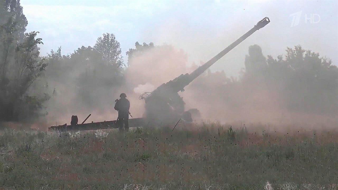 Новые боевые машины националистов, танк и бронетранспортеры, уничтожены на Южно-Донецком направлении