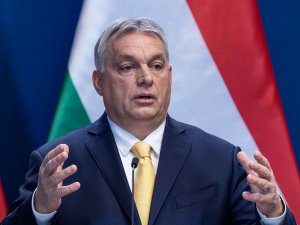 Премьер-министр Виктор Орбан что то знает ?
