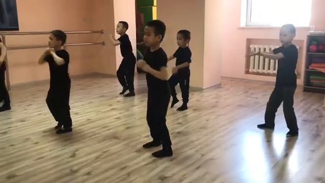 Грузинский танец смотреть онлайн