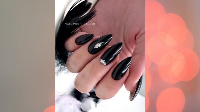 Модные идеи маникюра на январь 2022 года. Новинки маникюра 2022. Nails 2022 trends