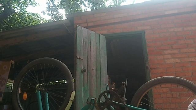 как быстро поменять шину на колесе смотреть онлайн