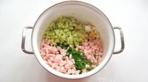 Окрошка на кефире и сметане