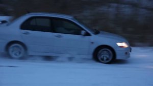 Mitsubishi Lancer Cedia Touring Snow drift