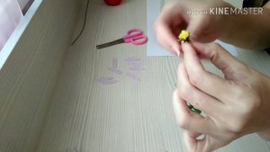 Космея из гофрированной бумаги