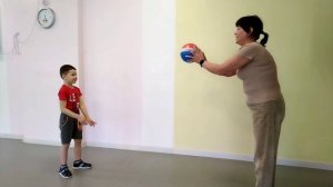 Нейроигры с мячом