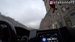 Девушка водитель за рулём #такси/StasOnOff