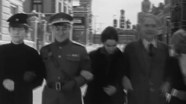 Geraldine Chaplin смотреть онлайн