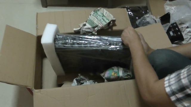 Unboxing Laney IronHeart IRT Studio смотреть онлайн