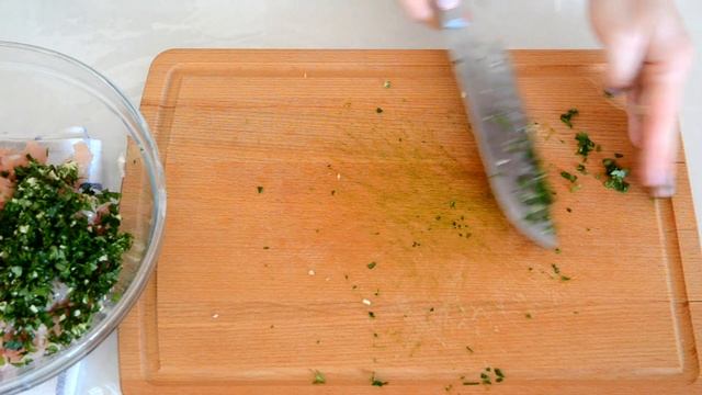 РУБЛЕНЫЕ КОТЛЕТЫ из курицы с лимоном l Куриные котлеты l Chicken cutlets смотреть онлайн