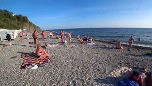 Бетта в бархатный сезон. Море, пляж, кафе, жильё, цены. (Папа Может)