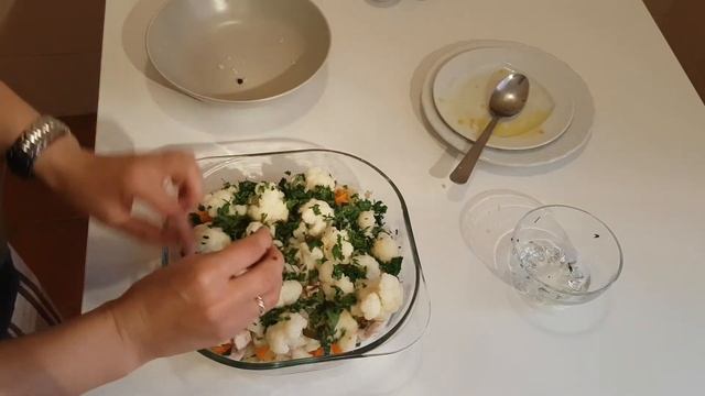 ЦВЕТНАЯ КАПУСТА С КУРИЦЕЙ ПОД СОУСОМ БЕШАМЕЛЬ / цветная капуста в духовке #цветнаякапуста #ппблюда