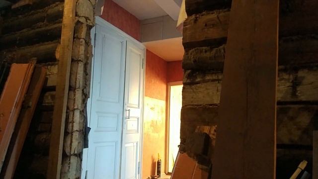 Стиль дур (Steel Door) или как установить стальную дверь в деревянном доме. смотреть онлайн