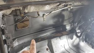 Шумоизоляция кабины грузовика Ниссан Атлас