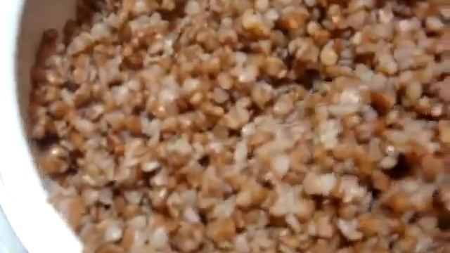 КУРИЦА В РАССОЛЕ с гречкой и овощами ))) - Поговори с бабушкой, пока она жива смотреть онлайн