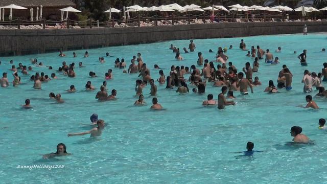 Siam Park - Artificial Wave. Tenerife | 4K смотреть онлайн