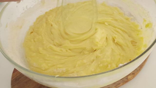 Быстрый, вкусный КУЛИЧ БЕЗ ДРОЖЖЕЙ. Сахарная глазурь. смотреть онлайн