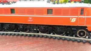 Обзор электровоз ROCO OBB 1018 для макета  electric locomotive review ROCO OBB 1018 for layout hobb