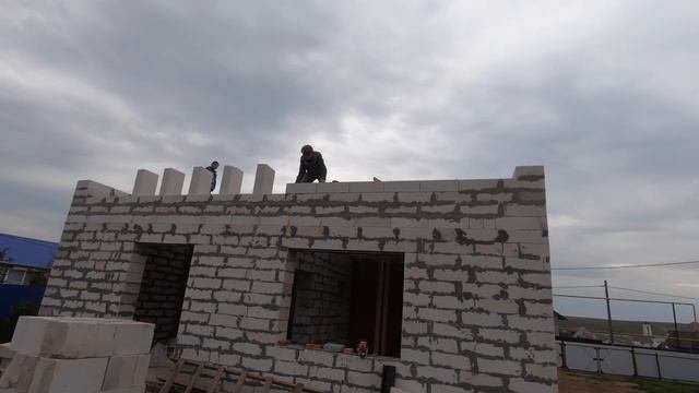 Строим дом для себя 10х10, бюджет 2 миллиона