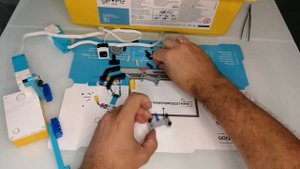 танцующий робот. lego spike prime