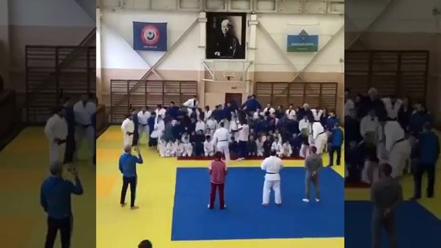 Тренировка Сборной России по дзюдо в преддверии Большого шлема смотреть онлайн