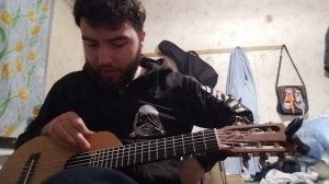 Настраиваю Гиталеле в Ми Стандарт E tuning