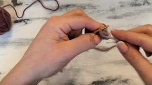 ИНТЕРЕСНОЕ НАЧАЛО ВЯЗАНИЯ - КАЙМА "БУБЕНЦЫ"