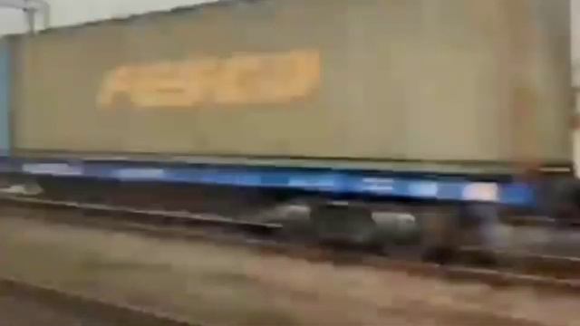 Хамма курсин , Мусофирлар хушхабар . янгилик поезд , Куни аник булди , хаммаси ортда колди смотреть онлайн