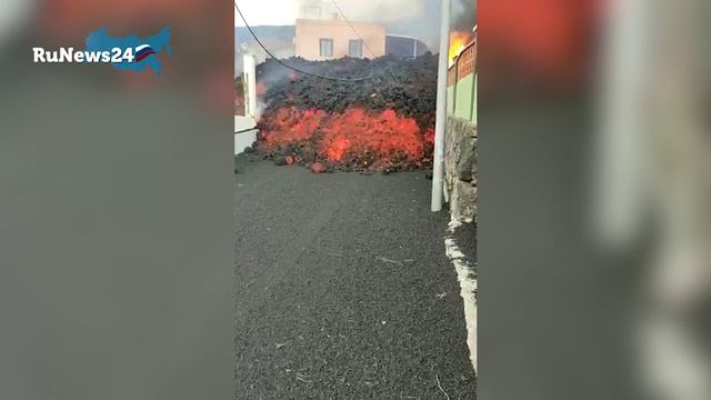 Извержения на Пальме продолжаются