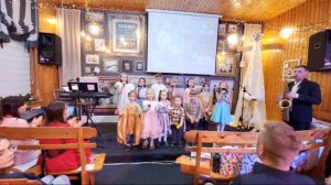 Песня "Колокольчики звенят"