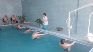 ЛФК в бассейне