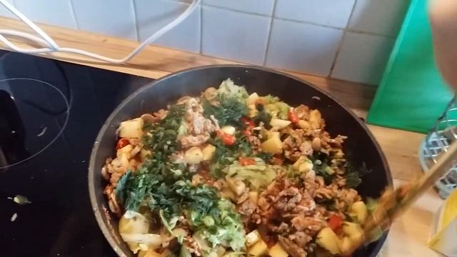Пирог с картофелем и мясом смотреть онлайн