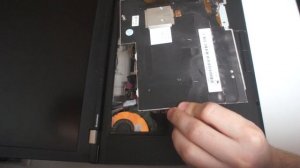 Разборка ноутбука Lenovo ThinkPad T530 (очистка охлаждения)