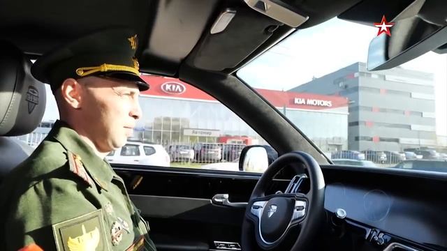 «Звезда» показала изнутри участвующий в Параде Победы автомобиль Aurus
