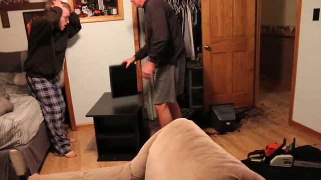 Psycho Dad Chainsaws Xbox One смотреть онлайн