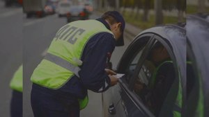 Основания для остановки транспортного средства сотрудником ГИБДД