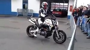 Yamaha MT-03 Stunt