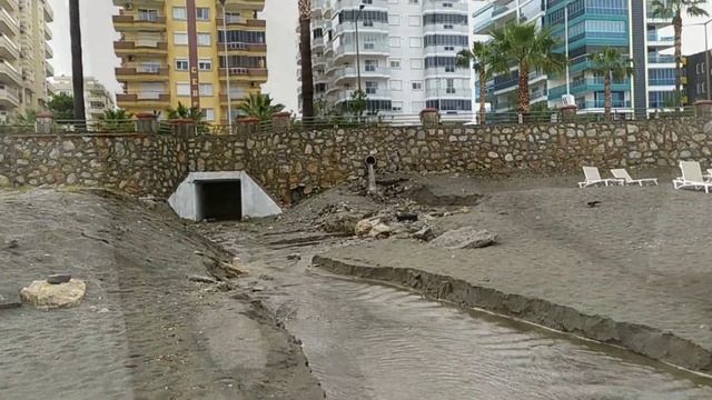 Погода в Алании 16 марта 2023 года. В Турции дожди. смотреть онлайн