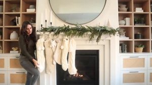 Christmas 2021 Decorating House Tour - SIMPLE and BEAUTIFUL decor ideas