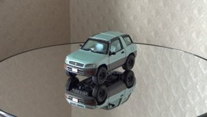 Toyota RAV4 (компактный кроссовер) масштабная модель 1:43 Vitesse
