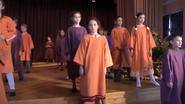 ВСЯКИЙ ПЛОД В ЗЕМЛЕ РАСТЕТ... смотреть онлайн