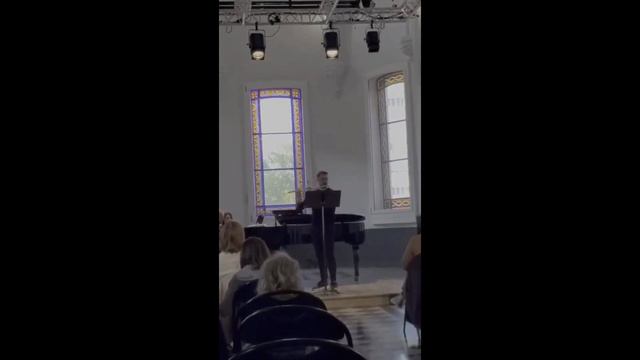 F. Devienne: Flûte Concerto No. 7 in e Minor, I Allegro (extrait) смотреть онлайн