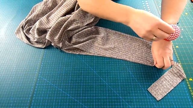 Как сшить платье из трикотажа за один час. Полный пошаговый пошив от А до Я.mp4 смотреть онлайн