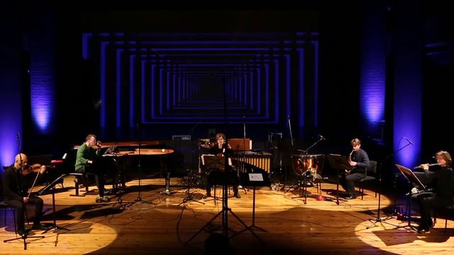 Saemi Jeong: Schlingernd (2020) смотреть онлайн