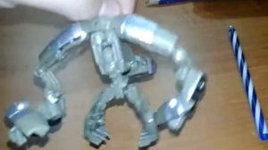 Робот бетономешалка