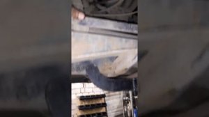 замена втулок переднего стабилизатора пежо 107 2007г.