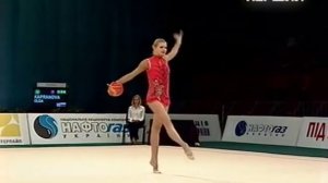 Olga Kapranova w/ Ball @ '09 Kiev