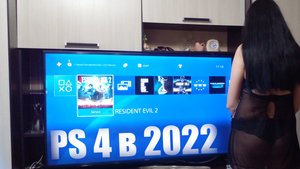 Купила PS4 в 2022 распаковка, обзор ps4 unboxing/ PS4 в 2022/Девушка играет в PS4/Обзор геймпад ps4