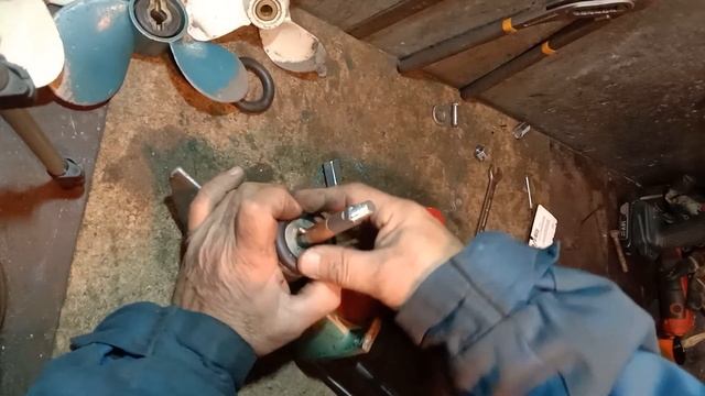 Винты на лодочные моторы Москва 10-12